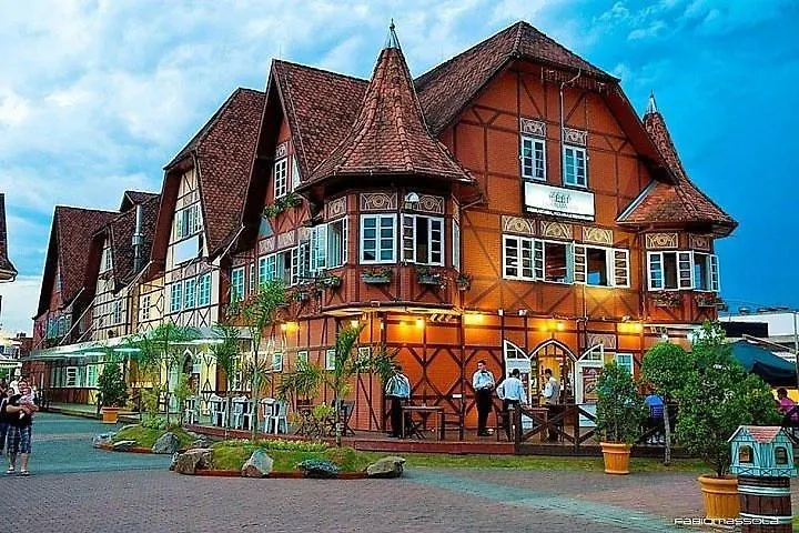 منزل للإقامة Quartos Oktoberfest بلوميناو